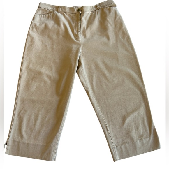 Tribal Women’s Extensible Stretch Pants Capri  Light Beige Split Hem Mid Rise 12 - Picture 1 of 9